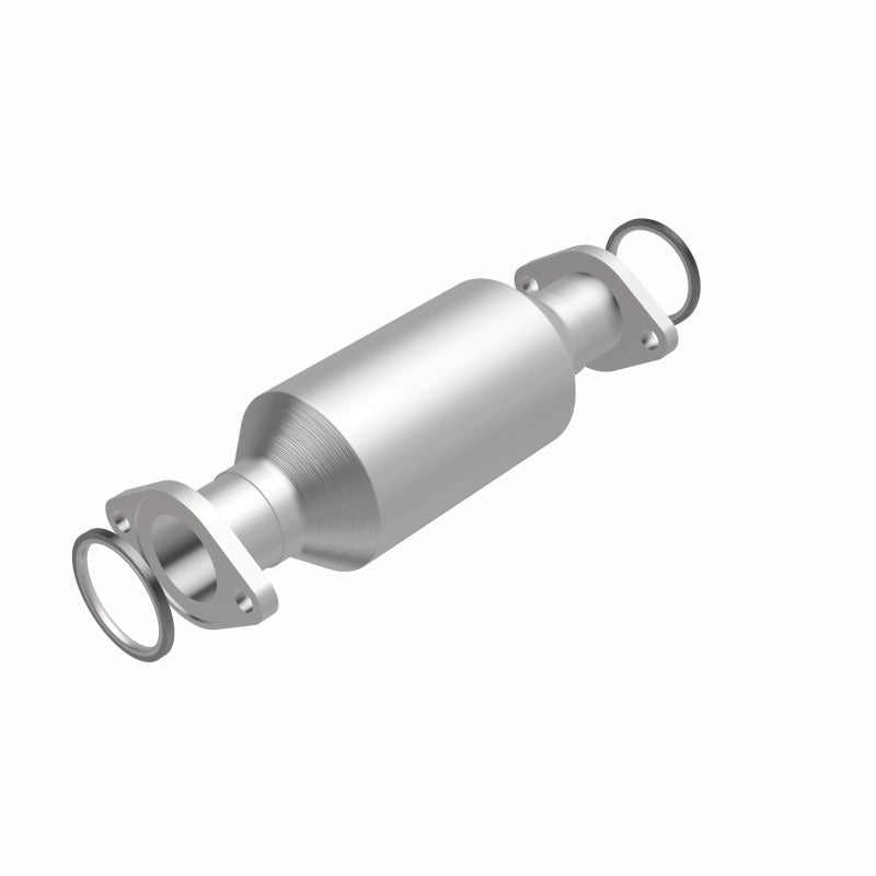 MagnaFlow Conv Chevrolet-Geo-Toyota 12.5X6.5X catalytic converter for offroad performance upgrades.