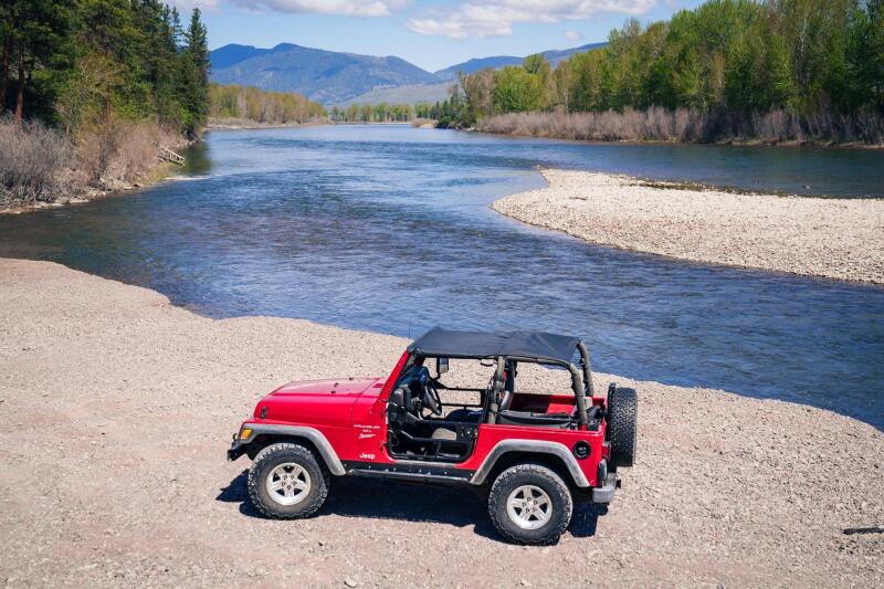 Bestop 97-02 Jeep Wrangler TJ Header Safari Bikini (Spice) Secondary image
