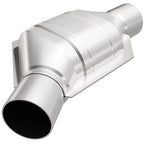 MagnaFlow Conv Univ 2.5 Angled Inlet - Universal Catalytic Converter for Offroad Vehicles