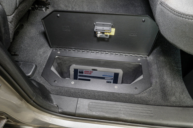Tuffy Infloor Lid W/ Keyed Lock For Ram Trucks Crew Cab installed