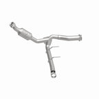 Magnaflow Conv DF 2011-2014 F-150 5.0L Underbody catalytic converter for offroad parts.