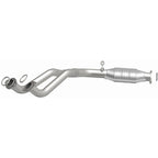 MagnaFlow Conv DF 95-97 Toyota Landcruiser 4.5L/1996 Lexus LX 450 4.5L direct-fit catalytic converter