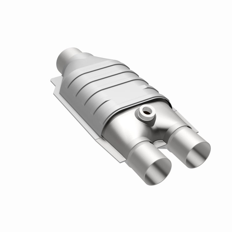 MagnaFlow Conv Univ 2/2.5 D/S Single O2 FED catalytic converter