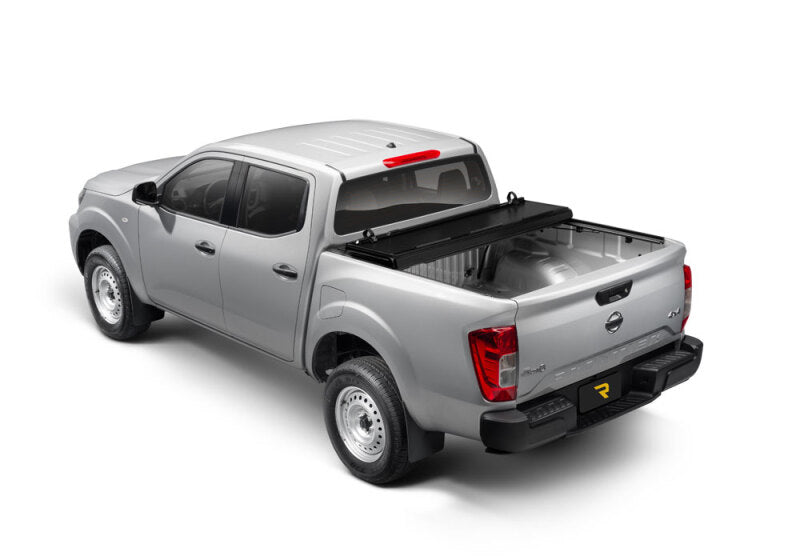 BAK 16-20 Nissan Titan 5ft 6in Bed BAKFlip G2 cover on truck
