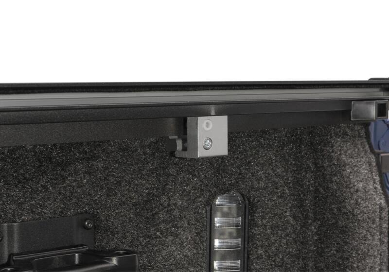 Retrax 15-22 Ford F-150 Super Crew/Super Cab/Reg Cab (6.5ft. Bed) Retrax IX interior attachment detail