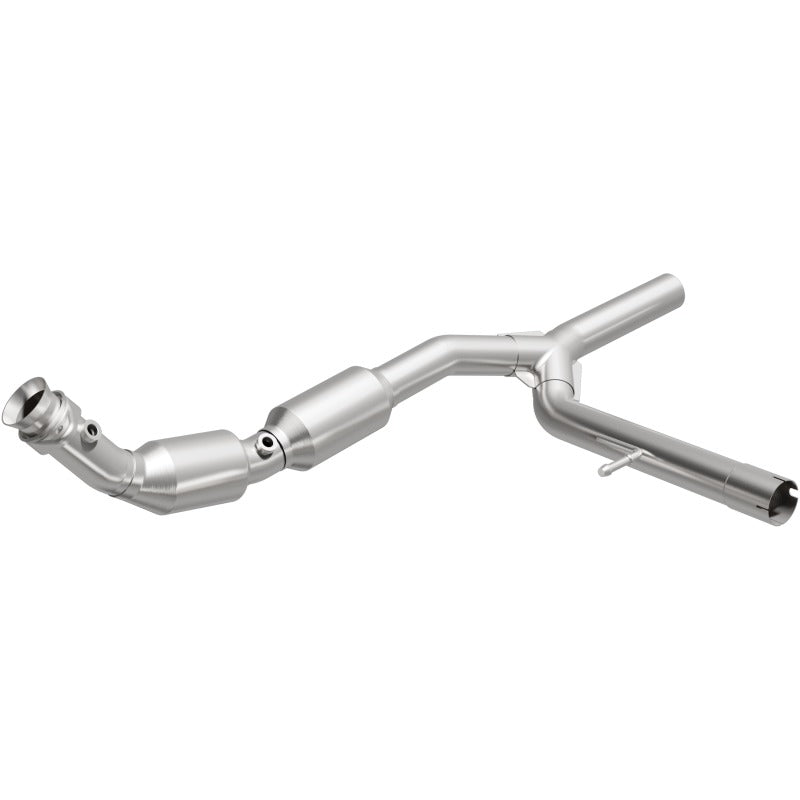 MagnaFlow 2004 Ford F-150 5.4L Direct Fit Converter Secondary image