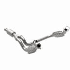 MagnaFlow Conv DF 09-13 Chevy Avalanche 5.3L catalytic converter