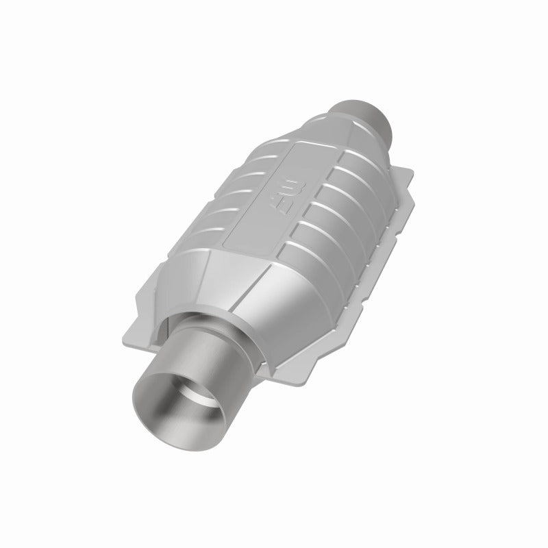 MagnaFlow Conv Universal 2.5 inch T2 Rear catalytic converter for offroad performance upgrades