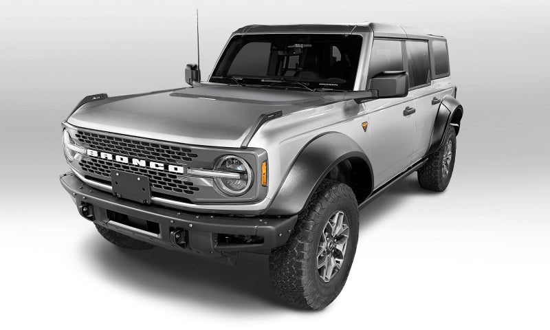 Bushwacker 2021+ Ford Bronco 4-Door Extend-A-Flares 4pc - Black on a silver Bronco