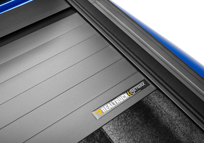 Retrax 2019 Ram 1500 RetraxPRO MX bed cover design with aluminum slats
