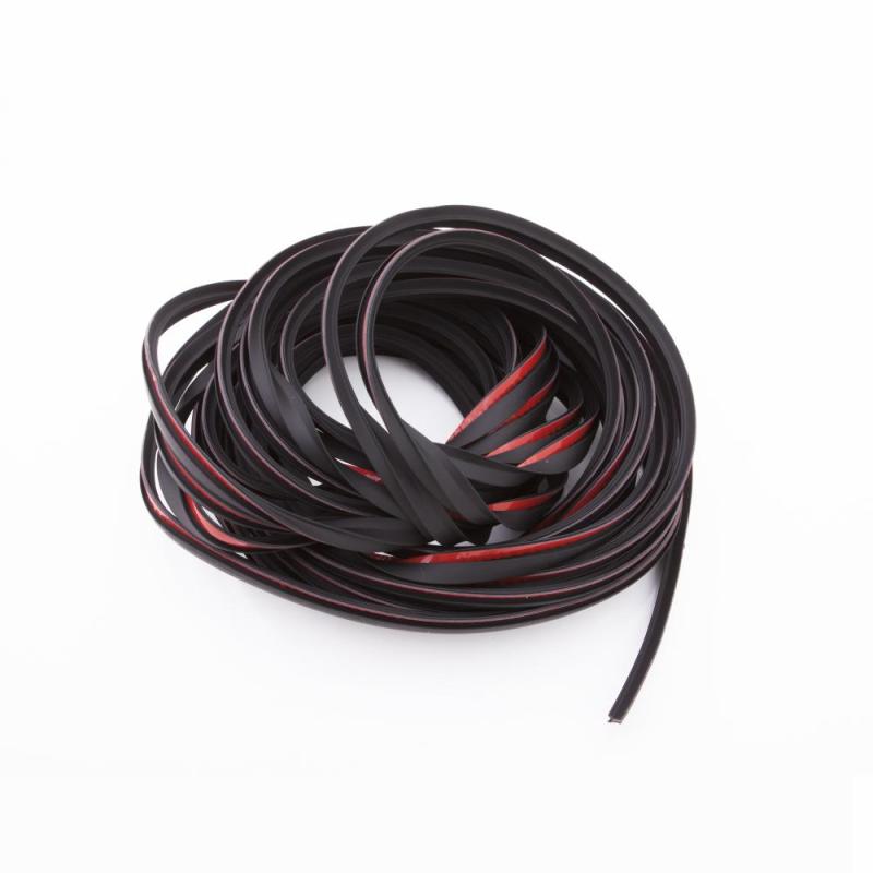 Bushwacker 99-18 Universal U-Channel Style Replacement Edge Trim- 29ft Roll (w/o adhesive) for trucks and offroad vehicles.