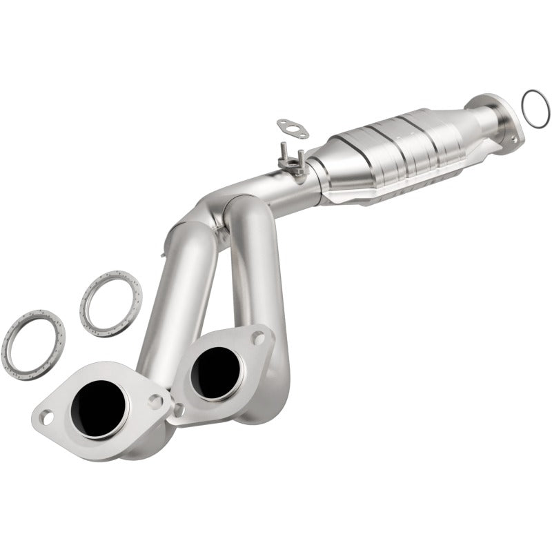 MagnaFlow Conv DF 96-97 Lexus LX450 4.5L / 95-97 Toyota Land Cruiser 4.5L Front catalytic converter with tubing and gaskets.