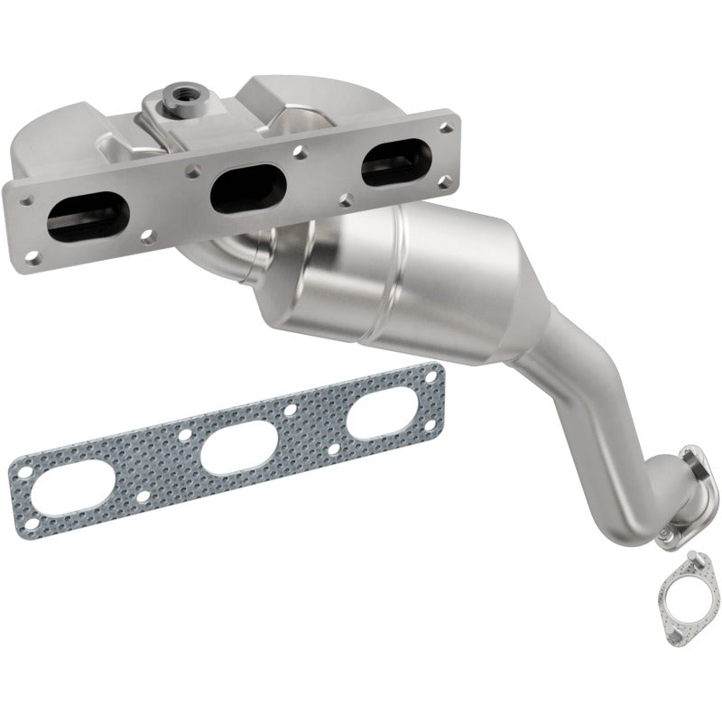 MagnaFlow Direct Fit Catalytic Converter BMW 5 01-03 front OEM Secondary image