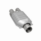 MagnaFlow Conv Univ 2.5/2 S/D FED catalytic converter