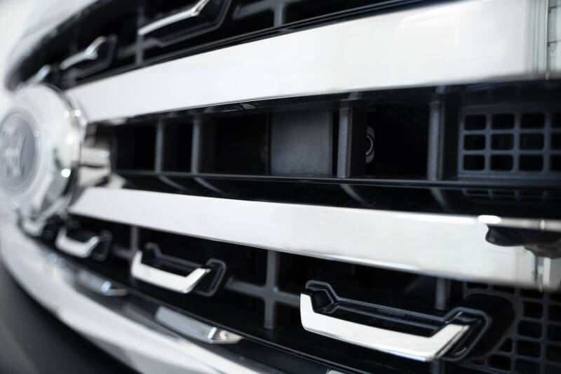 Addictive Desert Designs 2023+ Ford Super Duty grille view