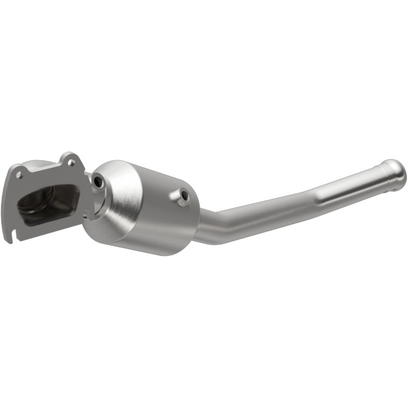 MagnaFlow Direct Fit Catalytic Conv 13-18 Dodge Durango 3.6L V6 / 13-18 Jeep Grand Cherokee 3.6L V6 Secondary image