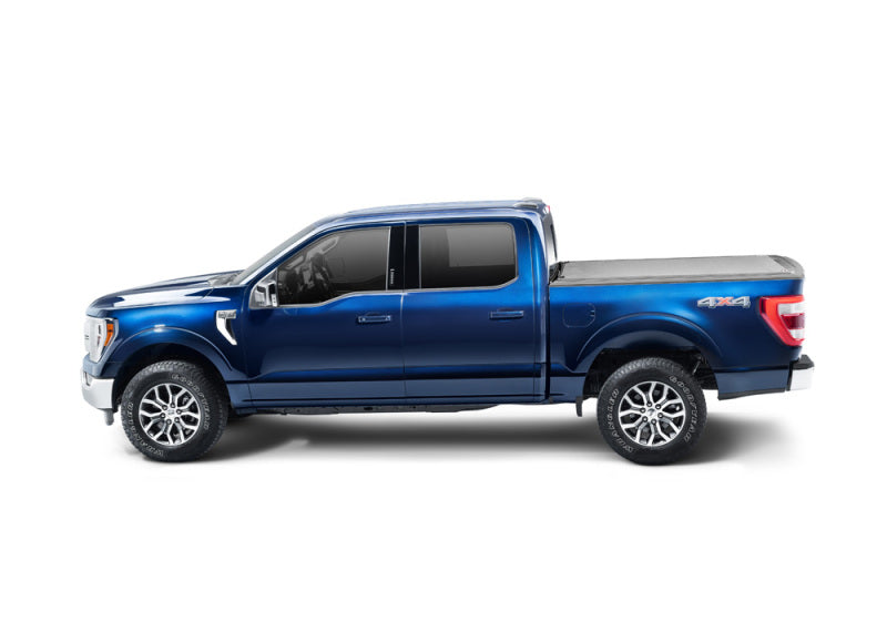 BAK 2021+ Ford F-150 Revolver X4s 6.5ft Bed Cover on truck