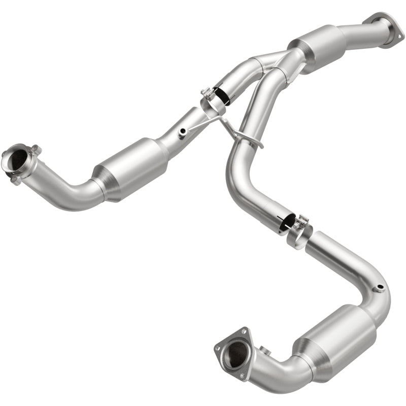 MagnaFlow 12-17 Chevrolet Express 3500 6.0L Direct Fit Converter Secondary image