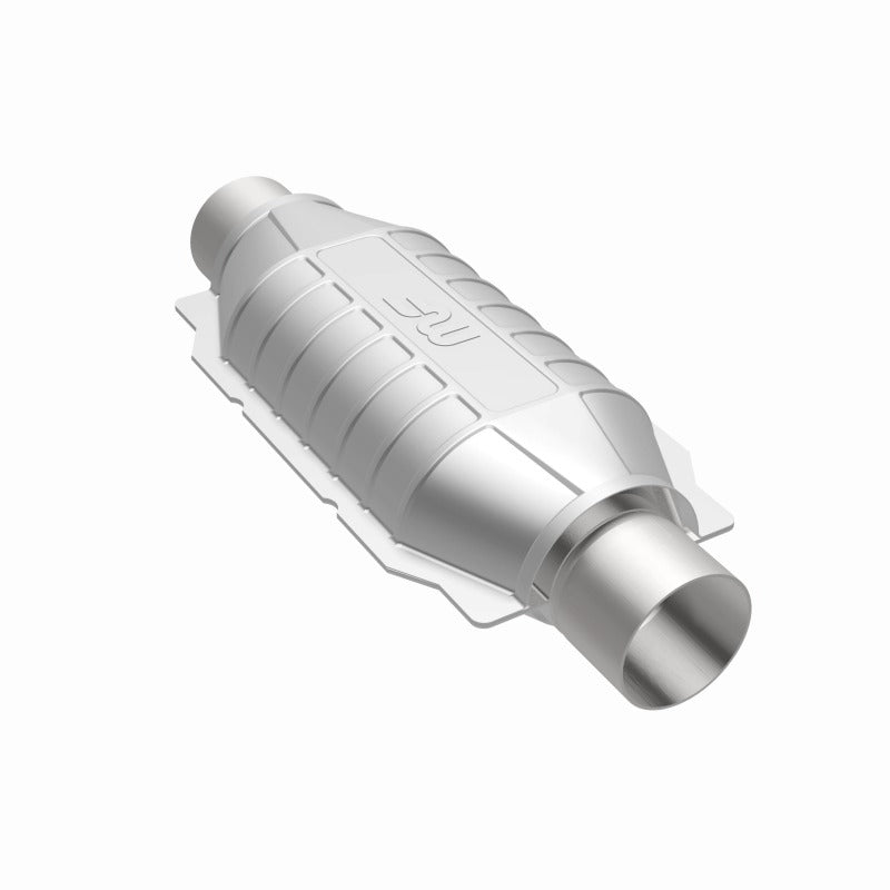 MagnaFlow Conv Universal 2.5 inch T2 Rear catalytic converter for offroad performance upgrades