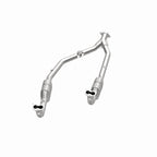 MagnaFlow Conv DF 99-04 LR Discovery V8 49S exhaust system for offroad performance upgrades.