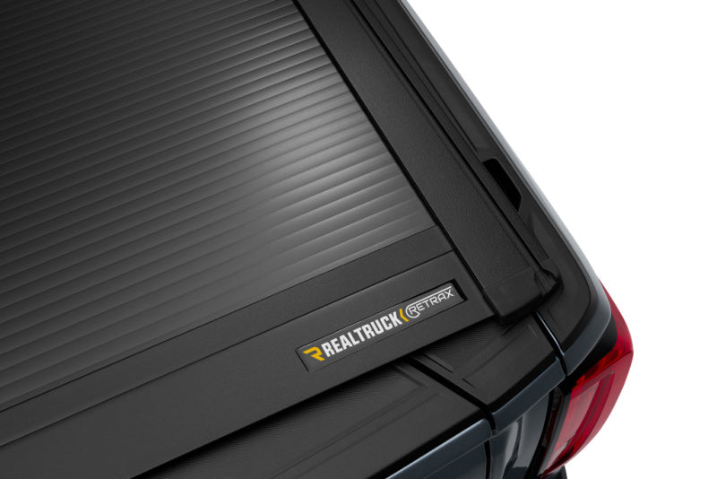Retrax 2019 Chevy & GMC 5.8ft Bed 1500 RetraxONE XR cover