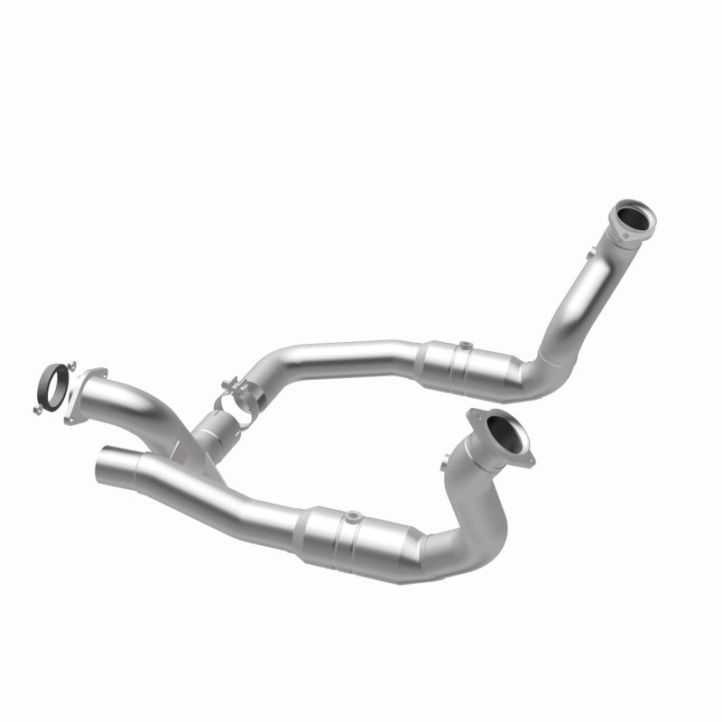 MagnaFlow Conv Direct Fit 11-14 Ford F-250 Super Duty / 350 Super Duty V8 6.2L exhaust components for performance upgrades.