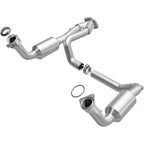 MagnaFlow Conv DF 02-06 Cadillac Escalade / 02-06 Chevy Avalanche 5.3L Dual Conv Y-Pipe Assembly 2WD