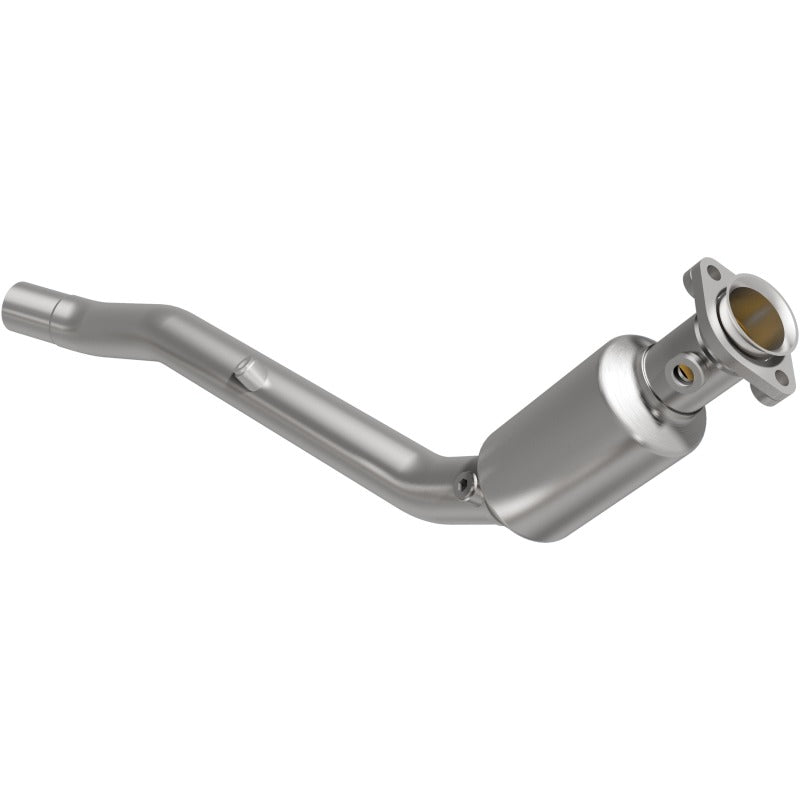 MagnaFlow 05-06 Land Rover LR3 4.4L Direct Fit Converter Secondary image