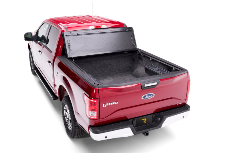 BAK 17-23 Ford Super Duty 8ft Bed BAKFlip F1 truck cover