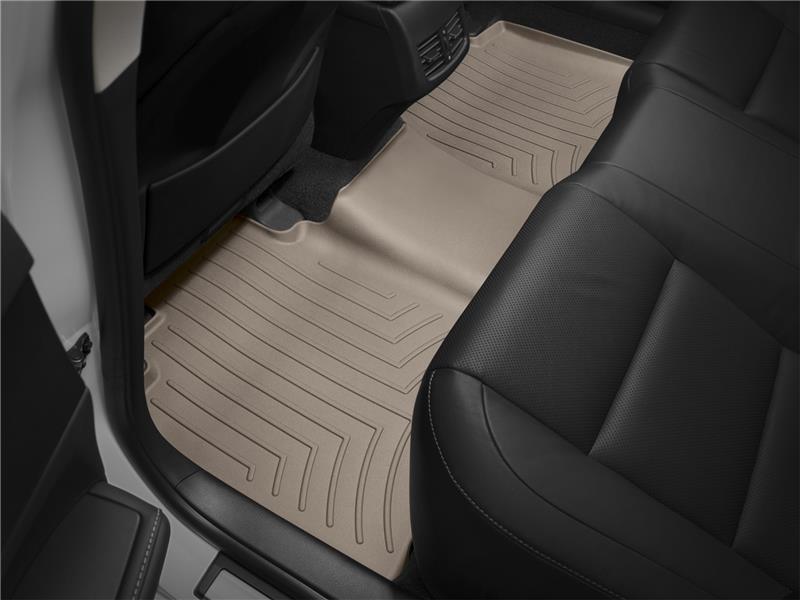 WeatherTech 14+ Maserati Quatroporte Front FloorLiner - Black Secondary image