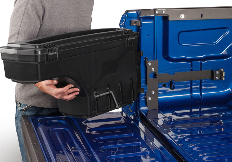 UnderCover 2022 Toyota Tundra Drivers Side Swing Case Secondary image