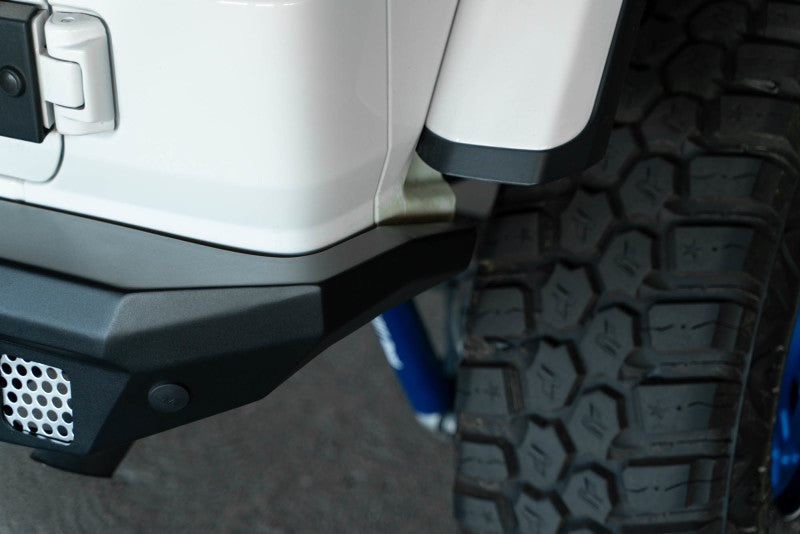 DV8 Offroad 18-23 Wrangler JL FS-7 Series Rear Bumper detail