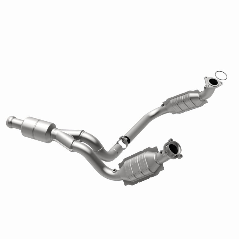 MagnaFlow Conv DF 09-13 Chevy Avalanche 5.3L catalytic converter