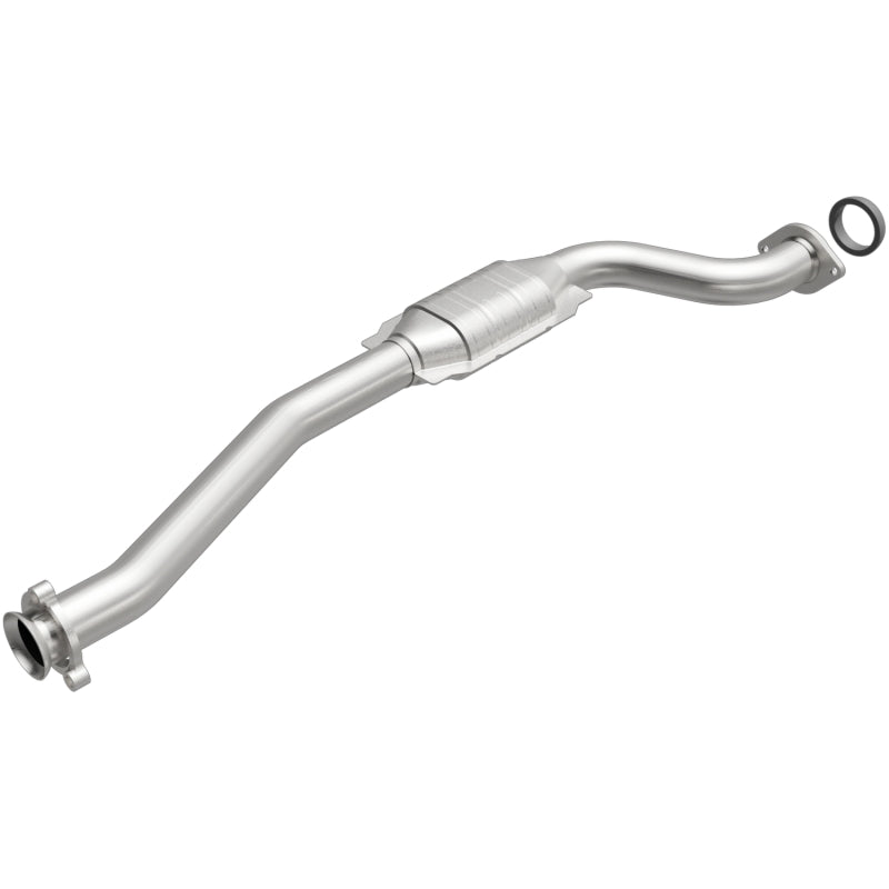 MagnaFlow Direct Fit Catalytic Converter 09-10 Hummer H3T 3.7L Secondary image