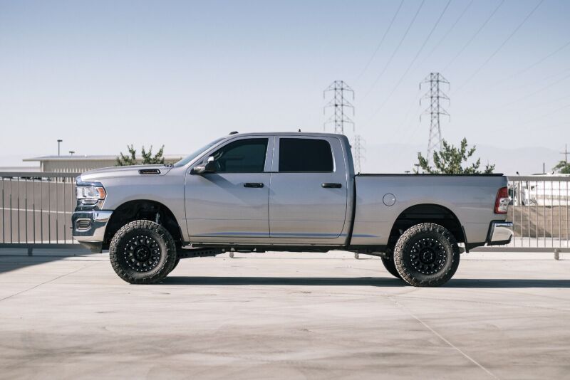 Cognito 14-24 RAM 2500 4WD 3in Performance Leveling Kit w/ Fox PS 2.0 IFP Shocks on lifted truck