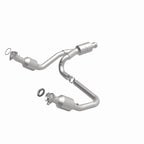 MagnaFlow Conv Direct Fit 14-16 GMC Sierra 1500 V6 4.3L catalytic converter for offroad performance upgrades.