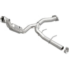 Magnaflow Conv DF 2011-2014 F-150 V6 3.5L OEM Underbody exhaust, offroad performance upgrades for trucks.