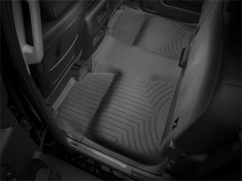 WT FloorLiner - Rear - Blk for optimal interior protection.