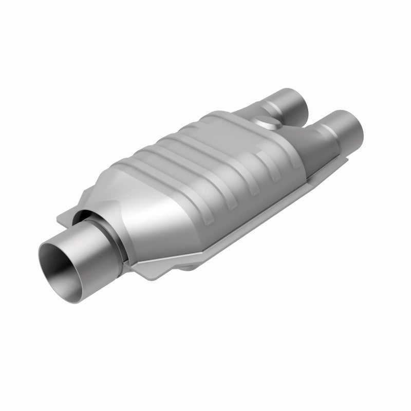 MagnaFlow Conv Univ 2.5/2 S/D FED catalytic converter