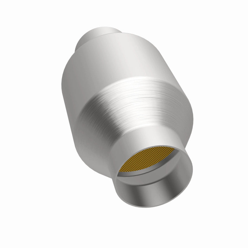 MagnaFlow Conv Univ 2.25in Inlet/Outlet Center/Center Round for offroad performance upgrades.