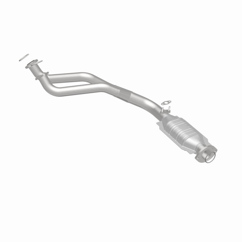 MagnaFlow Conv DF 96-97 Lexus LX450 4.5L / 95-97 Toyota Land Cruiser 4.5L Front catalytic converter installation.