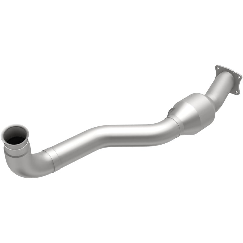 MagnaFlow Direct Fit Catalytic Converter01-05 GM Silv/Sierra 6.6L Secondary image