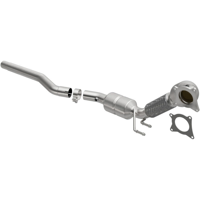 Magnaflow Conv DF 2015 Q3 L4 2 OEM Underbody Secondary image
