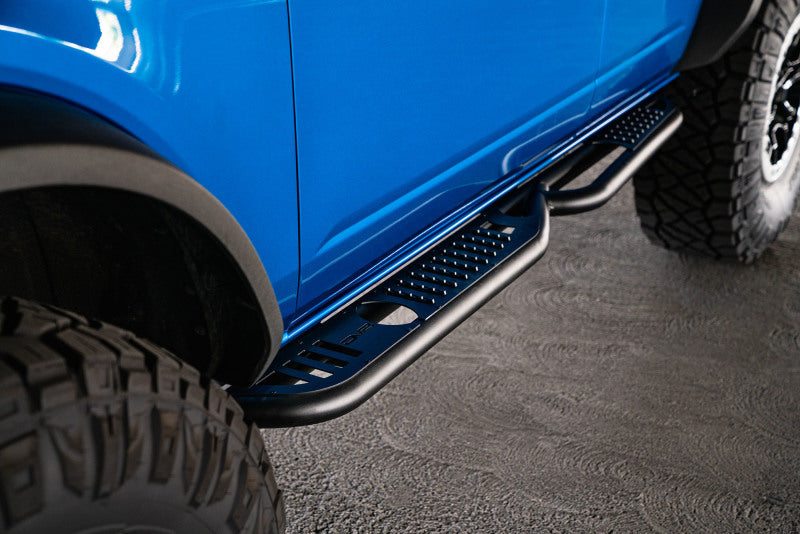 DV8 Offroad 21-22 Ford Bronco OE Plus Series Side Steps closeup