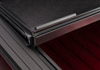 BAK 17-23 Ford Super Duty 6ft 9in Bed BAKFlip FiberMax cover detail
