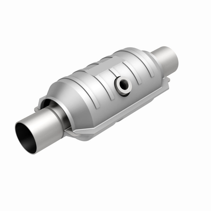 MagnaFlow Conv Univ 2.25 Mid Bed Sensor catalytic converter for offroad trucks