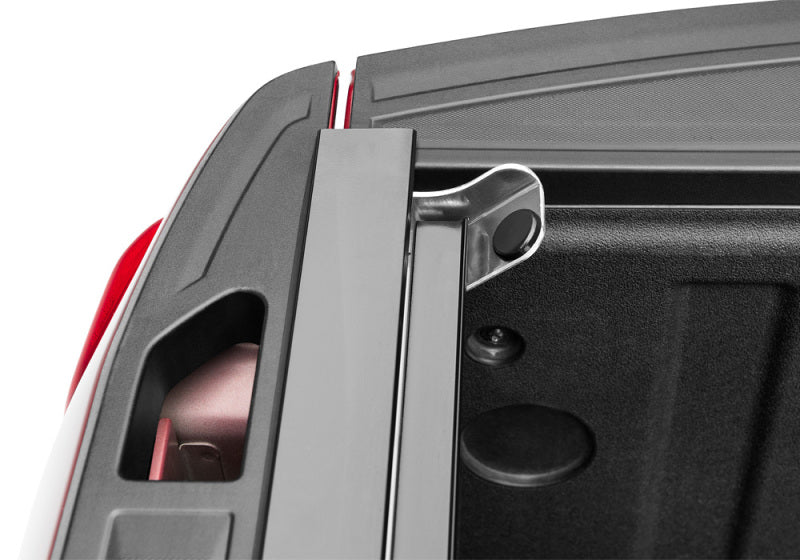BAK 19-20 Chevy Silverado 5ft 8in Bed (New Body Style) Revolver X2 truck bed cover locking rails detail