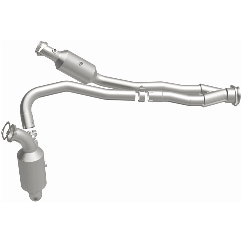 Magnaflow Conv DF 2015-2017 Transit-150 V6 3.5 OEM Underbody exhaust system for offroad performance upgrades.