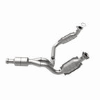 MagnaFlow Conv DF 09-13 Chevy Avalanche 5.3L catalytic converter for off-road performance upgrades.