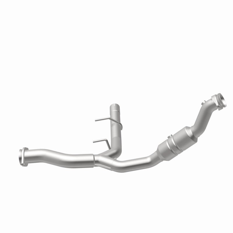 Magnaflow Conv DF 2011-2014 F-150 V6 3.5L OEM Underbody exhaust system for enhanced off road performance.